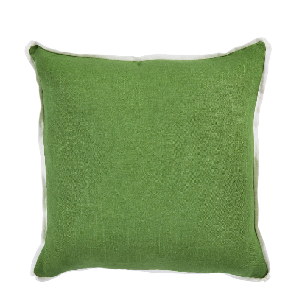 KELLY GREEN LINEN PILLOW WITH OYSTER BUTTERFLY FLANGE (22x22) - Trellis Home